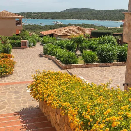 Csb - 11-a - Baia De Bahas By Interhome غولفو أرانتْشي